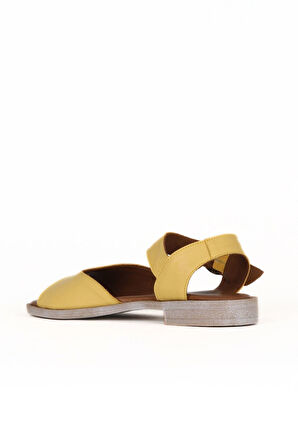 Bueno Shoes Sarı Deri Kadın Düz Sandalet 01we2802