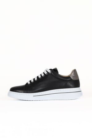 Bueno Shoes Siyah Deri Kadın Spor Ayakkabı 33wa1501