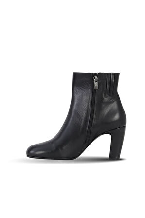 Bueno Shoes Siyah Deri Kadın Topuklu Bot 42wb6278