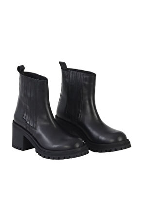 Bueno Shoes Siyah Deri Kadın Topuklu Bot 39wb8120