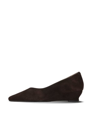 Bueno Shoes Kahverengi Süet Kadın Topuklu Ayakkabı 39wa2657