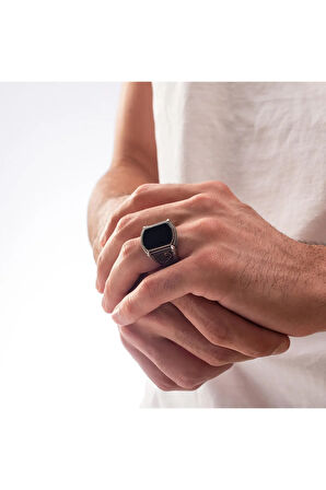 925 Ayar Gümüş Siyah Oniks Taşlı Vavlı Erkek Yüzük