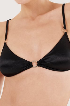 B21033 Saten Üçgen Bikini Takım
