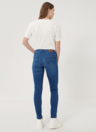 Wrangler W28KWY116 Yüksek Bel Dar Paça Skinny Fit Düz Açık Mavi Kadın Denim Pantolon