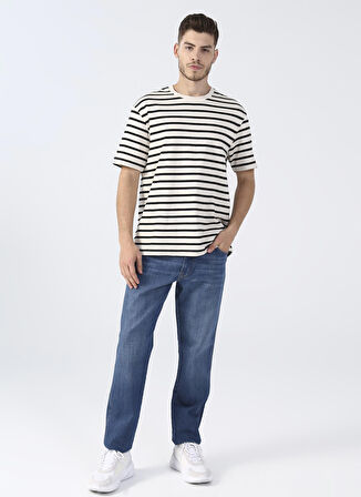 Wrangler Düşük Bel Regular Tapered Erkek Denim Pantolon W12T008408Texas Regular Tap Jean Pa