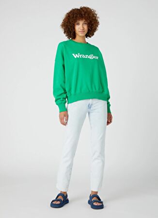 Berrak Tüzünataç X Wrangler  Bisiklet Yaka Uzun Kol  Oversize Açık Yeşil Sweatshirt W6V0I4G45