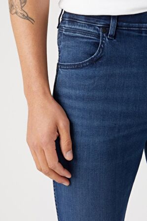 Slim Fit Dar Kesim Düşük Bel Mavi Esnek Larston Jean Denim Kot Pantolon