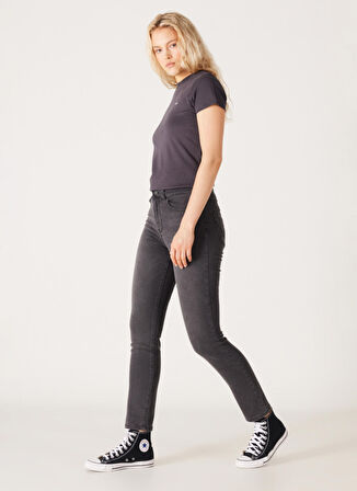 Wrangler Normal Bel Dar Paça Antrasit Kadın Denim Pantolon W26LKBT15-Antrasit
