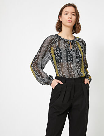Uzun Kollu Desenli Şifon Bluz