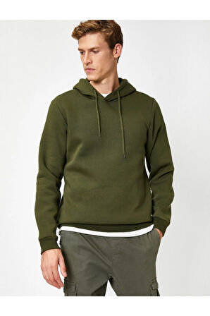 Uzun Kollu Kapüşonlu Sweatshirt