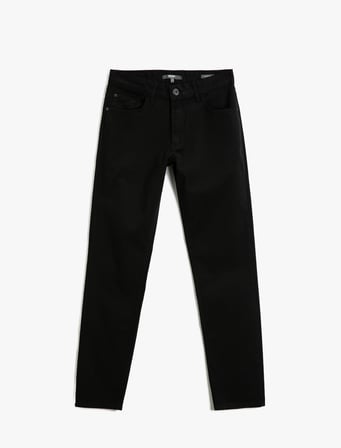 Basic Pantolon Dar Kesim Pamuklu Cep Detaylı