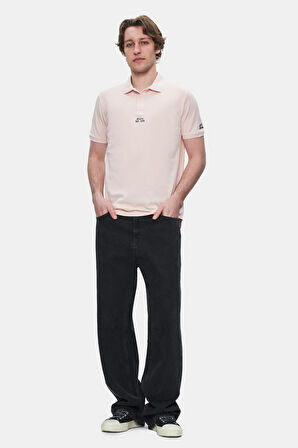 QUINTON Toz Pembe Polo Yaka Nakışlı Standard Fit Erkek Tshirt