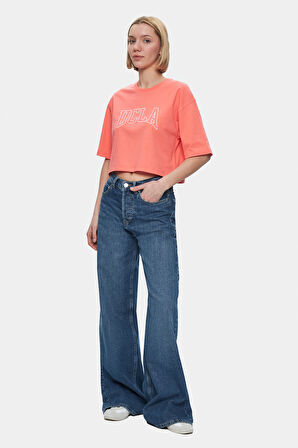 HELENA Sıcak Pembe Bisiklet Yaka Nakışlı Oversize  Kadın Tshirt