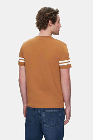 STARK Kahve Kolu Şeritli Bisiklet Yaka Baskılı Standard Fit Erkek Tshirt