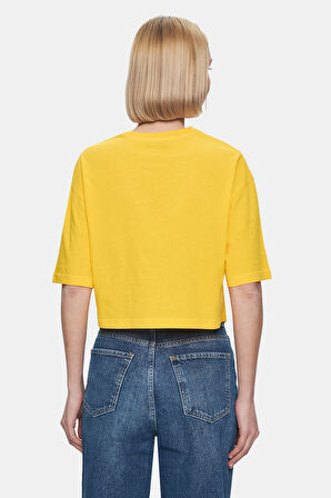 INDIANA Sarı Bisiklet Yaka Crop Baskılı Loose Fit Kadın Tshirt