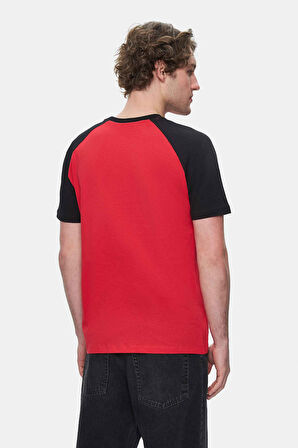 OSVALDO Kırmızı Bisiklet Yaka Nakışlı Standard Fit Erkek Tshirt