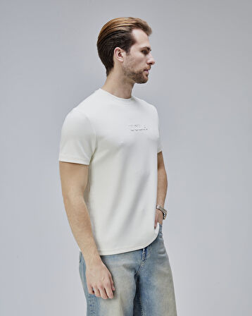 CANARY Kemik Rengi Bisiklet Yaka Gofre Baskılı Standard Fit Erkek Tshirt