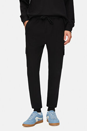 DALEY Siyah Kargo Cepli Gofre Baskı Standard Fit Erkek Eşofman Alt