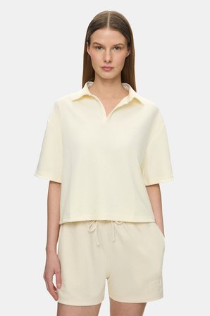 YOSEMAE Kemik Rengi Polo Yaka Baskılı Yumuşak Dokulu Modal Kumaş Loose Fit Kadın Tshirt