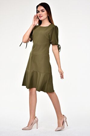 Kadın Pileli kol Bağlama Detaylı Volanlı Midi Boy Elbise 3812/100