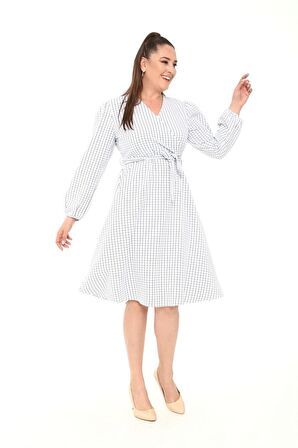 Kadın Ekose Kruvaze Yaka Detaylı Kuşak Bağlamalı Uzun Kol Midi Boy Büyük Beden Elbise 4411/110