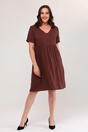 Kadın V Yaka Büzgü Detaylı midi Yazlık büyük Beden Elbise 4424/105