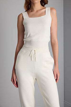 Kare Yaka Triko Crop Top