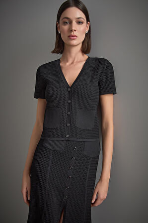 Kısa Kollu Cep Detaylı Siyah Triko Hırka