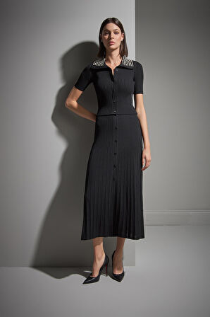 Süs Çıtçıt Detaylı Siyah Midi Triko Etek