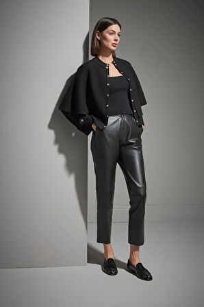 Join Us Kadın Pelerin Detaylı Gold Düğmeli Triko Ceket W089 Siyah