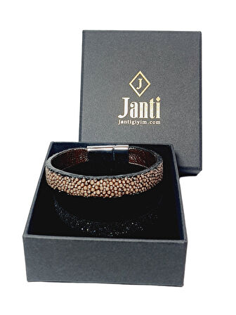 JTAW25BLK1575 ÜST VATOZ BALIĞI DERİSİ ALT HAKİKİ DANA DERİSİ BEJ RENK PASLANMAZ KROM KAPLAMA ALAŞIMLI METAL MIKNATIS KAPAMA GARANTİLİ HEDİYE KUTULU JANTİ DERİ BİLEKLİK