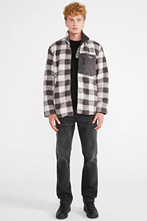 JP OUTERWEAR PLAID JACKET