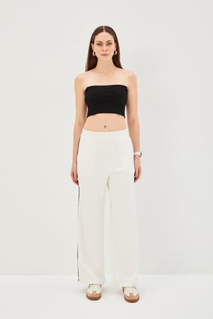 Yanları Şeritli Bağcıklı Regular Örme Pantolon