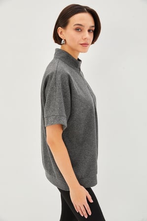 Kısa Kollu Fermuarlı Örme Simli Sweatshirt