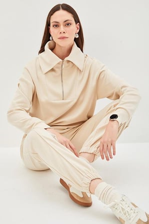 Yaka Detaylı Fermuarlı Regular Örme Sweatshirt