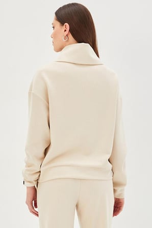 Yaka Detaylı Fermuarlı Regular Örme Sweatshirt