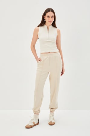 Bel ve Paçası Lastikli Jogger Örme Pantolon