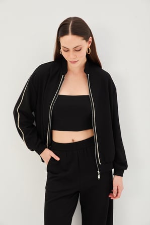 Şerit Detaylı Dik Yakalı Regular Örme Sweatshirt