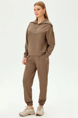 Yaka Detaylı Fermuarlı Regular Örme Sweatshirt