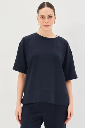 Siyah Düz Kesim Oversize Örme Tişört