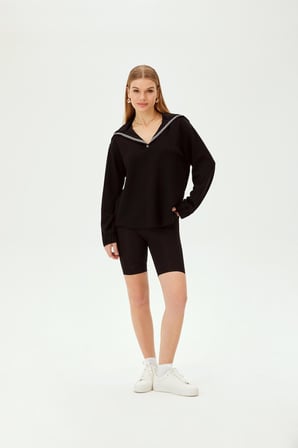 Siyah Uzun Kollu Denizci Yaka Sweatshirt