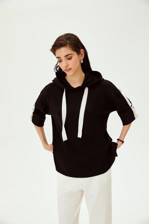 Grogren Detaylı Kapüşonlu Truvakar Kol Örme Sweatshirt