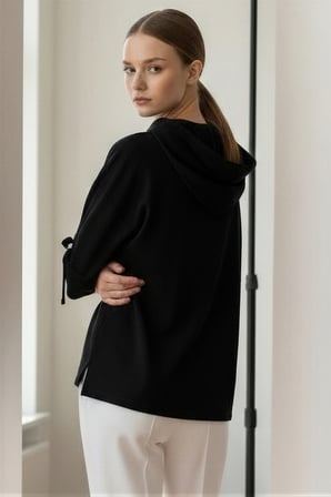 Grogren Detaylı Kapüşonlu Truvakar Kol Örme Sweatshirt