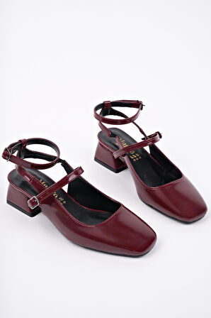 Muggo CHOPRA Kare Burun Çift Kemerli Bilekten Bağlamalı Arkası Açık Kısa Topuklu Ayakkabı