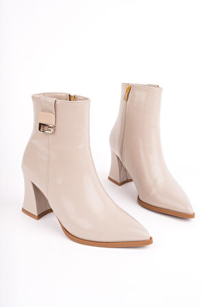 Muggo LUXERA Sivri Burun Toka Detaylı Fermuarlı Kalın Topuklu Kadın Bot