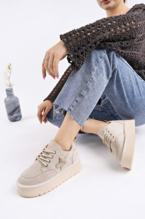 Muggo KOZMOS Kalın Taban Bağcıklı Yıldız Detaylı Kadın Kışlık Sneaker Spor Ayakkabı