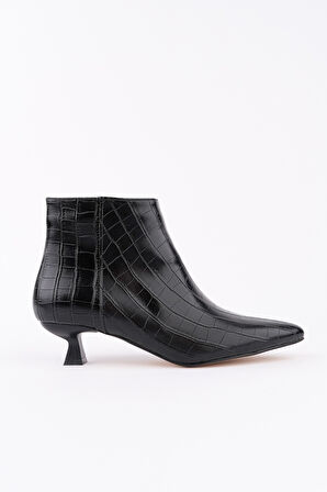 Muggo ÇAÇA Kroko Desenli Sivri Burun İnce Topuklu Fermuarlı Kadın Bot