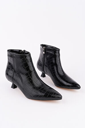 Muggo ÇAÇA Kroko Desenli Sivri Burun İnce Topuklu Fermuarlı Kadın Bot