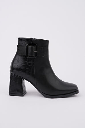 Muggo CANDORA Sivri Burun Kroko Desenli Toka Detaylı Kalın Topuklu Fermuarlı Kadın Bot