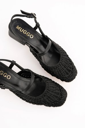 Muggo MESH Kadın Örgü ve File Detaylı Bantlı Arkası Açık Kısa Topuklu Ayakkabı
